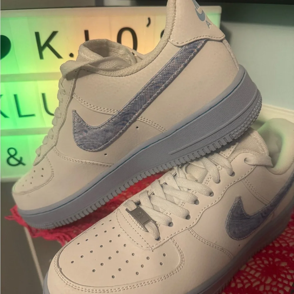 Nike Air Force 1 Hydrogen Blue w/Psychedelic Swooshes - Picture 2 of 6